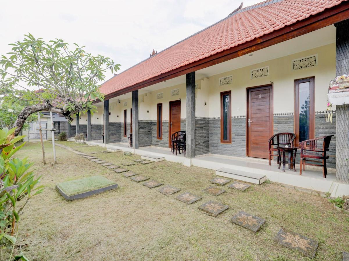 Oyo 90711 Blembong Homestay Jimbaran  Exterior photo